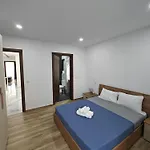 Large Deluxe Apartment St. Paul's Bay