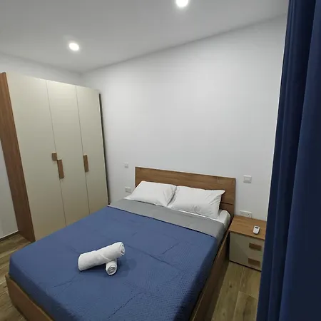 Large Deluxe * Сент-Полс-Бей