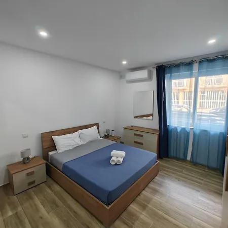 Large Deluxe Сент-Полс-Бей