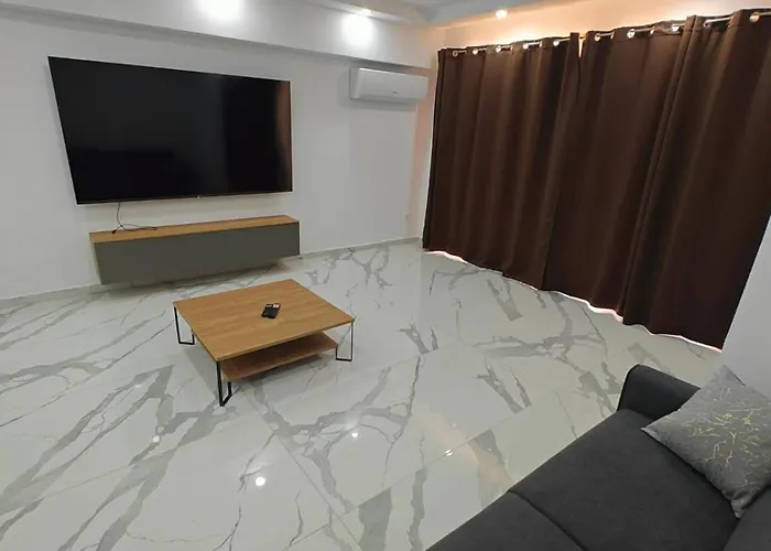 Large Deluxe * Сент-Полс-Бей