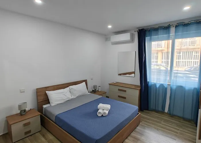 Large Deluxe Сент-Полс-Бей