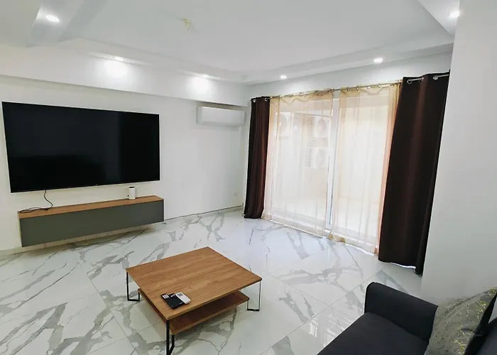 Apartment Large Deluxe